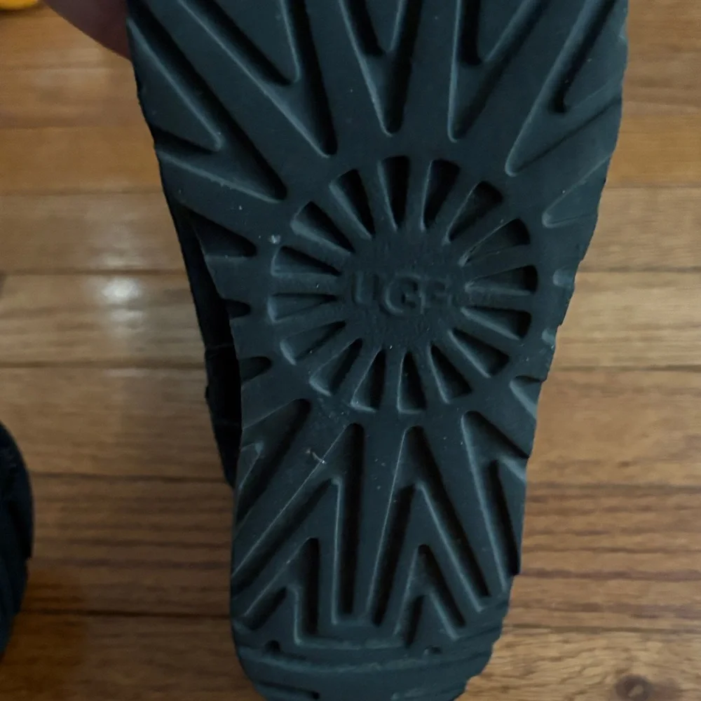 UGG Black Leather Water Resistant Boots - Picture 3 of 4